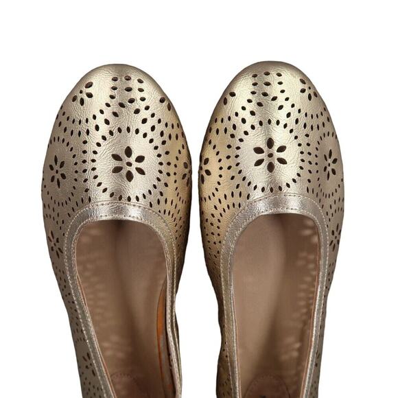 Avon Shoes Womens 11 Ballet Flats Fashion Metallic Cushion Walk Slip On Cut Out - Picture 7 of 12